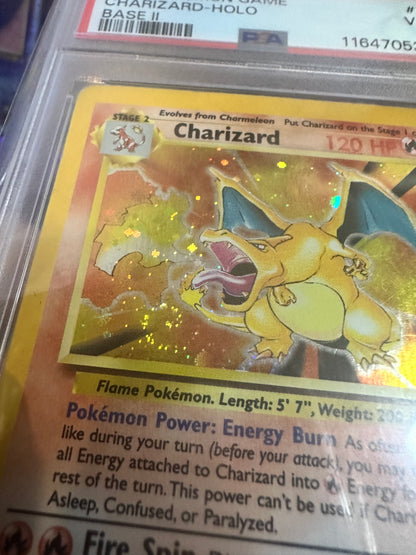 Charizard - 004/130 - Base Set 2 - PSA 3 - Really nice swirl