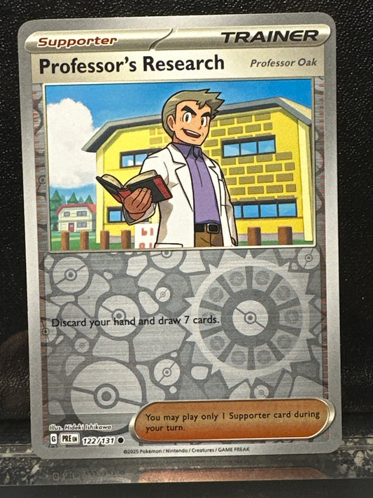 Professor's Research [Professor Oak] -  122/131 - Reverse Holo - Prismatic Evolutions - NM